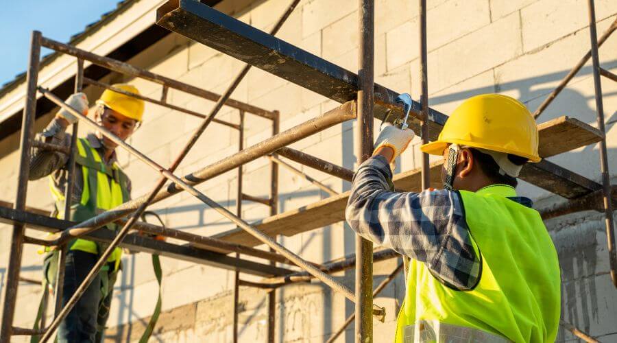 Expert Emergency Roof Repairs services in Holloman Air Force Base, NM